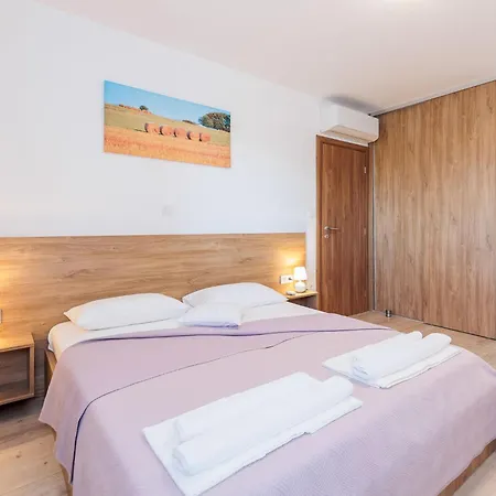 Hotel Paula By Interhome