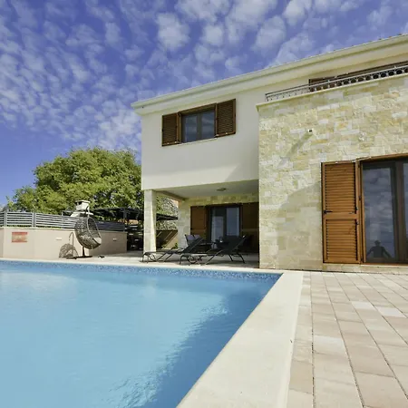 Paula By Interhome Hotel 4*