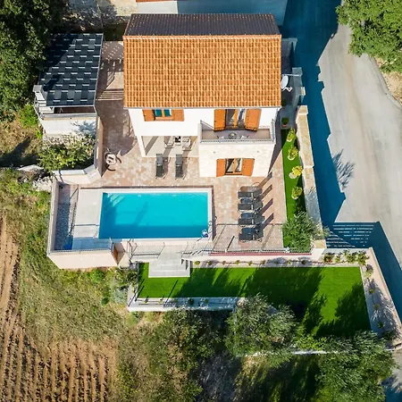 Hotel Paula By Interhome 4*